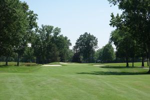 Firestone (South) 14th Approach